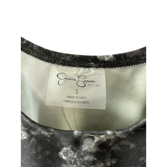 Jessica Simpson Gray Faux Snake Print Cropped Tank Top Women's Small - Picture 4 of 6
